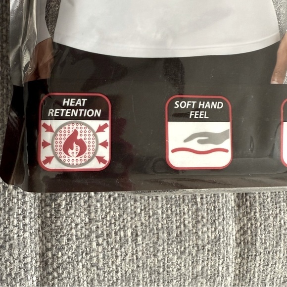 NWT 32 Degrees Heat men’s 2-pack long sleeve crew neck thermal neck shirts - Picture 3 of 6